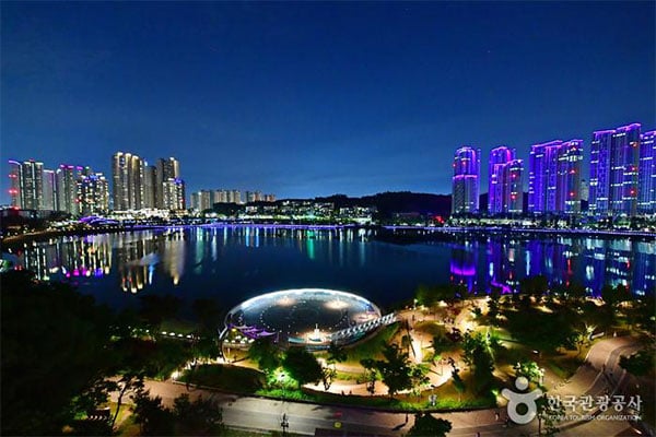 Suwon: Kultur 